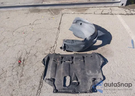 2013 Ford C-Max Energi Sel z USA, uszkodzony, nr VIN 1FADP5CU6DL521467